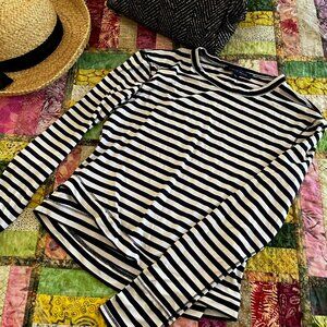 Super Cute! Black and White Long Sleeve Striped Shirt (NWOT)